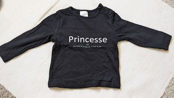 T-shirt noir manches longues 12 mois Princesses