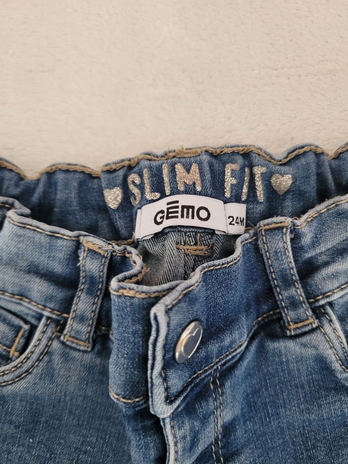 Jeans fille 24 mois - photo numéro 2