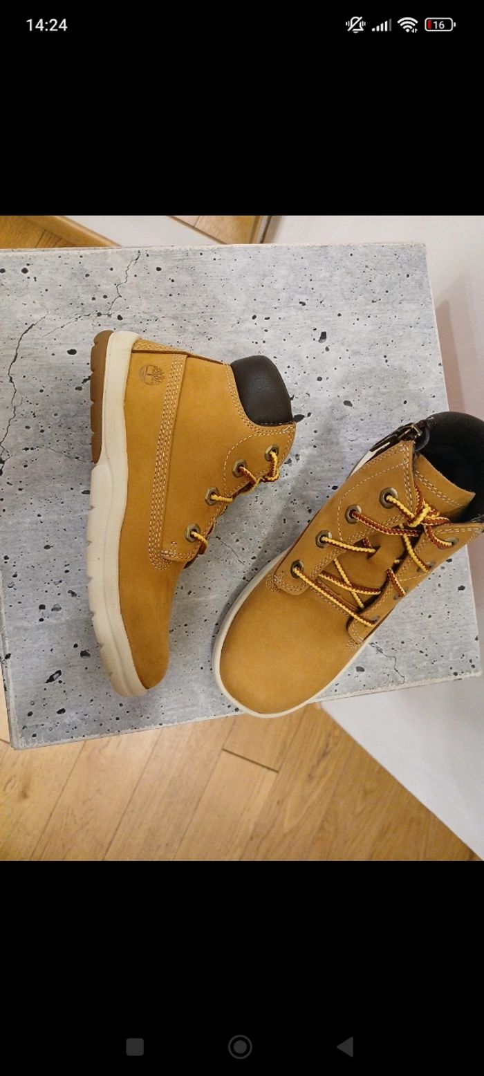 Baskets Timberland taille 29 - photo numéro 5