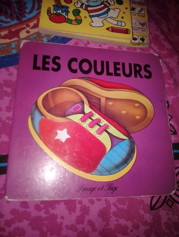 Livre les couleurs - photo numéro 2