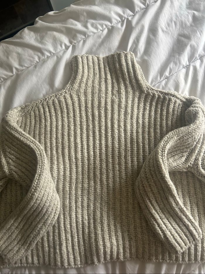 Pull hiver -crop top -oversize - col -Taille M épais très bon état - photo numéro 3