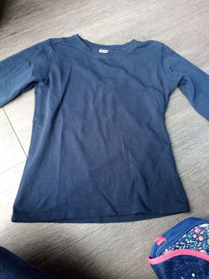 Maillot de corps ou t-shirt manche longue 122/128