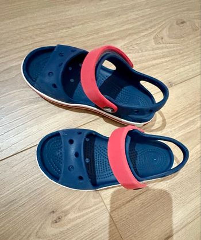 Sandales CROCS taille 25-26 - photo numéro 5