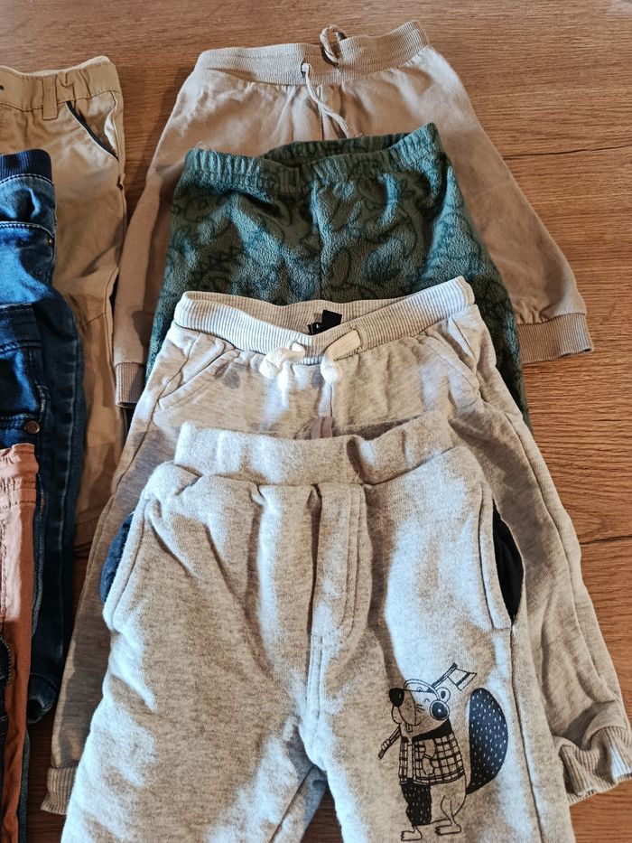 Lot pantalons 12 mois - photo numéro 3