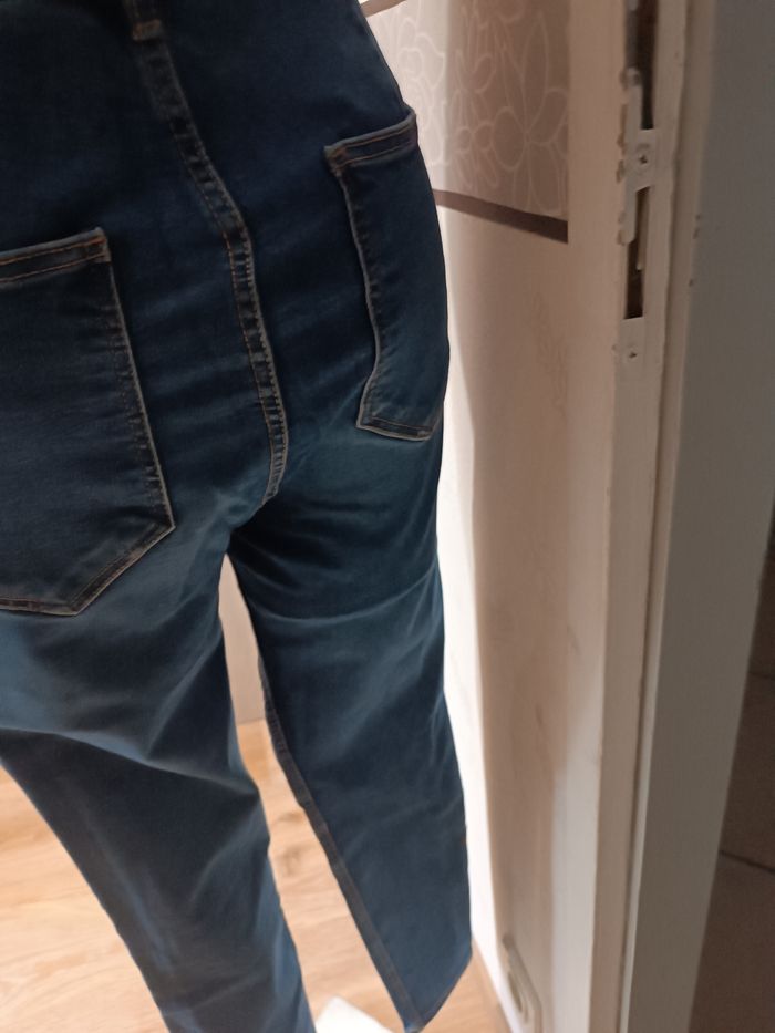 Jean femme Zara t 40 - photo numéro 4