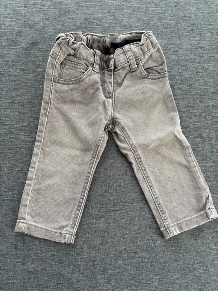 Jean gris benetton en 12 mois