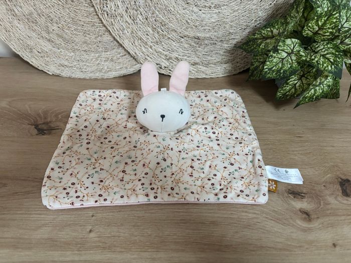 Doudou plat lapin crème rose fleurs simba toys - photo numéro 2