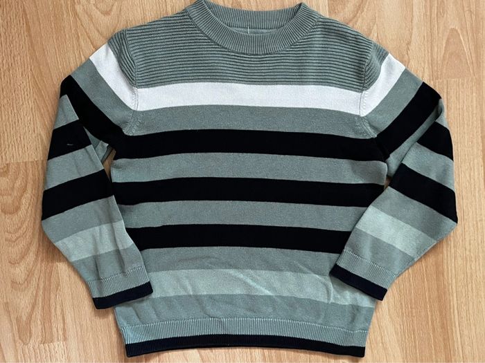 Pull T 6ans