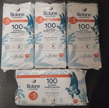 4 paquets de couches culottes biolane taille 5