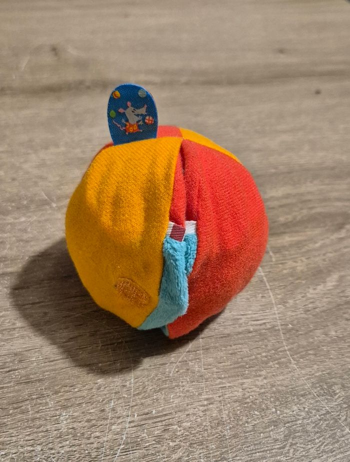 Le cirque et ses acrobates Lilliputiens - photo numéro 6