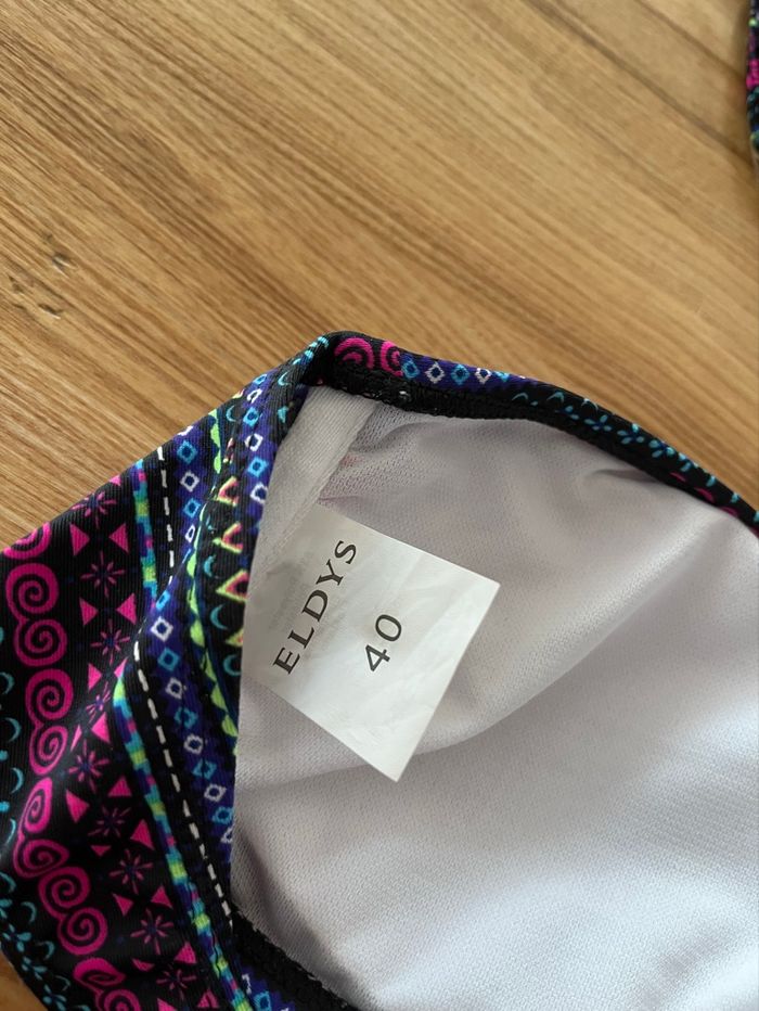 Haut de maillot de bain - photo numéro 4