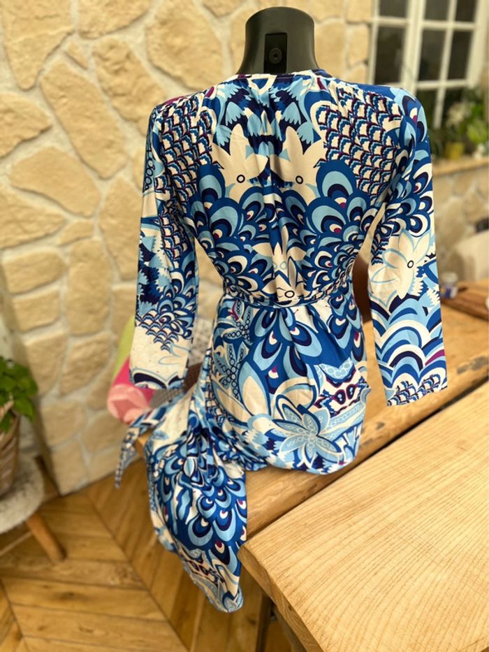 Robe satinée bleu et blanche longue bleu blanche taille M 38 - photo numéro 9