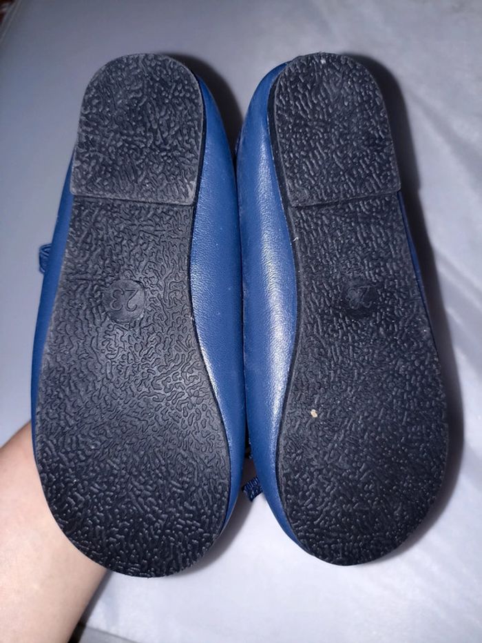 Ballerines bleu marine taille 23 - photo numéro 2