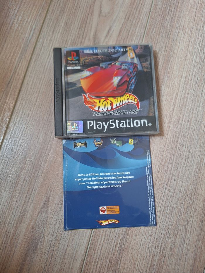 Hot Wheels Turbo Racing - PlayStation 1 (PS1) + CD-ROM sous blister - Rare !