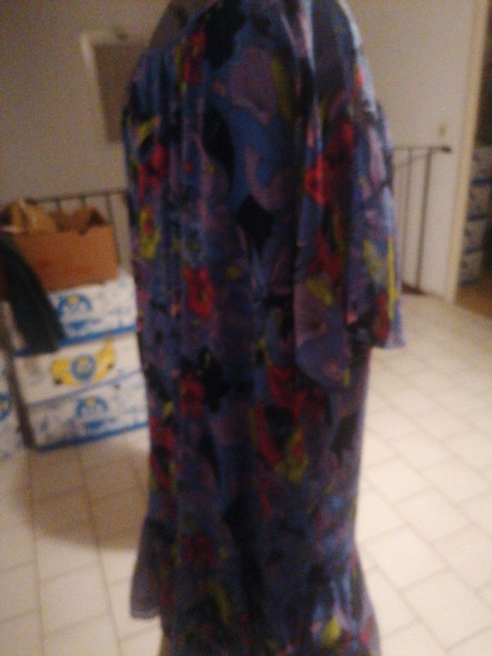 Robe taille 36 - photo numéro 2