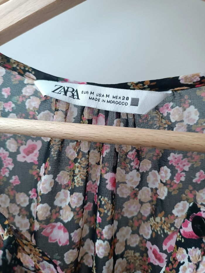 Robe Zara taille 38/40 - photo numéro 3