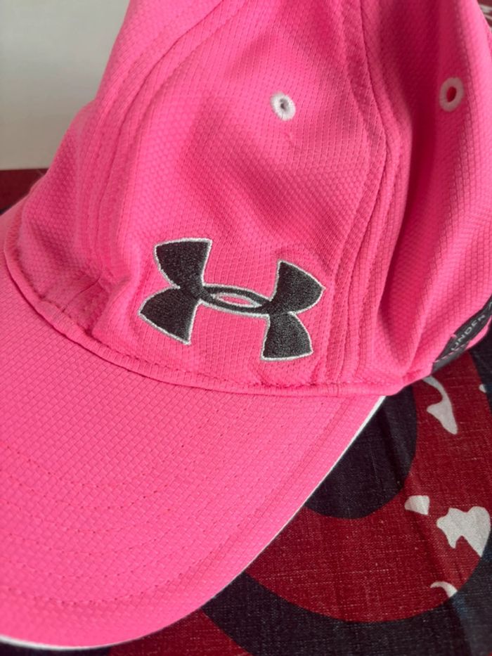 Casquette Under Armour rose - photo numéro 2