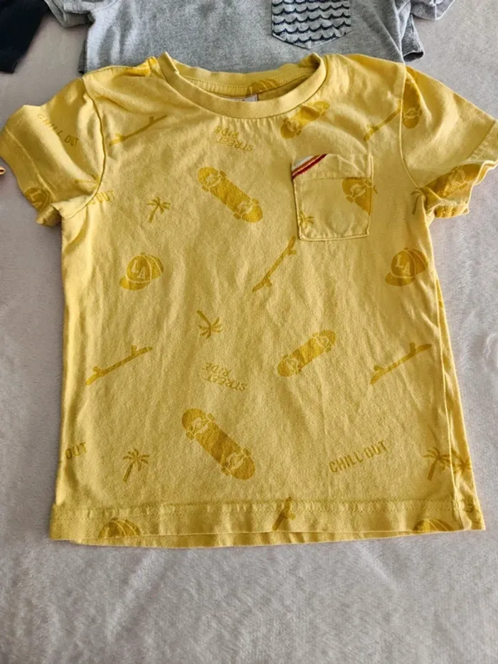 Lot de 6 t-shirts manches courtes 2 ans - photo numéro 2