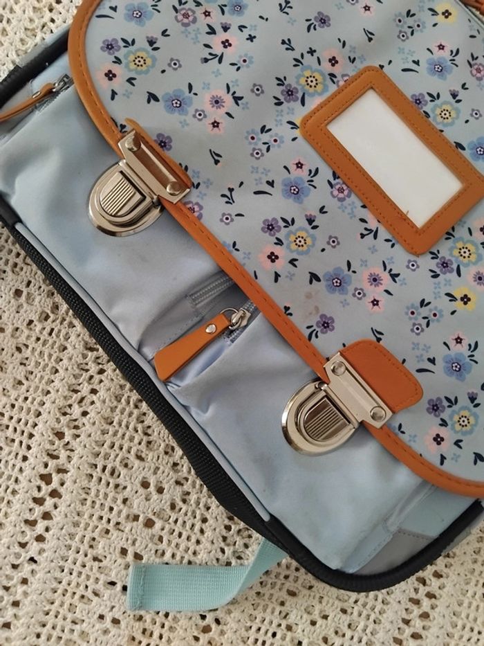 Cartable fleuris - photo numéro 7