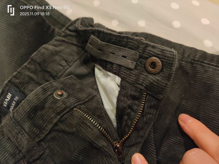 Jean velours côtelé 7ans-120-125cm Kiabi Réduction jusqu'à -70% - photo numéro 4