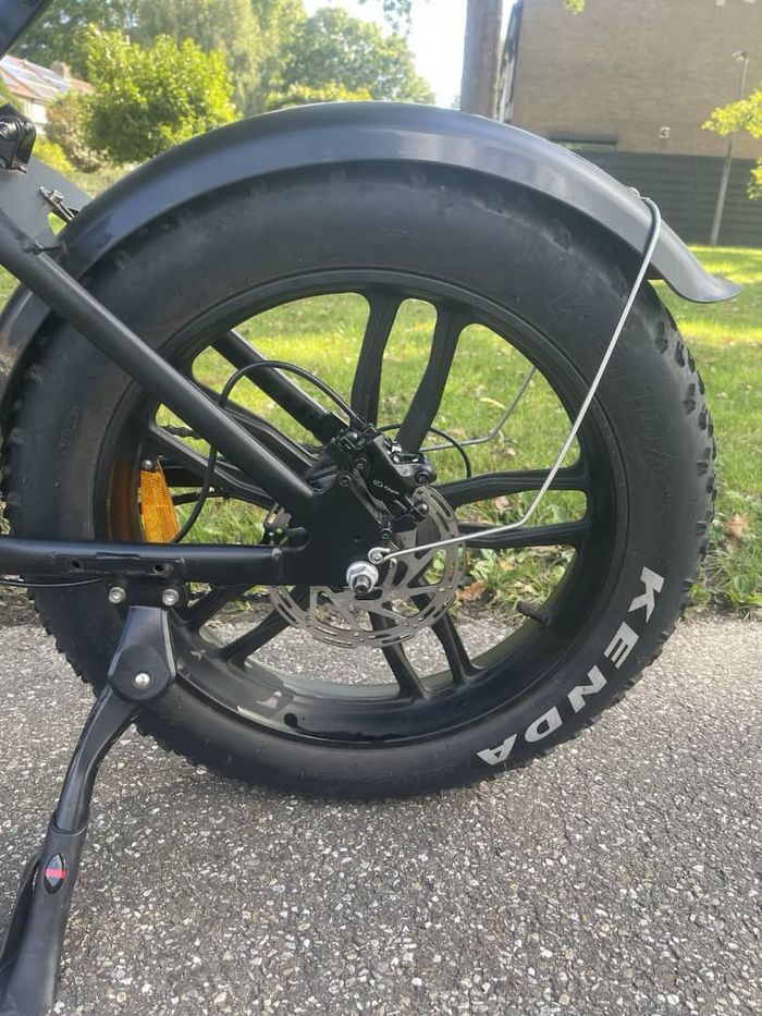 Fatbike v8 pro électrique - photo numéro 5