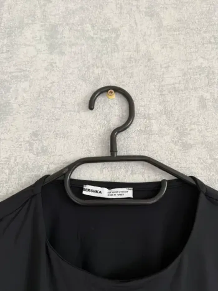 Body noir à bretelles Bershka taille M - photo numéro 2