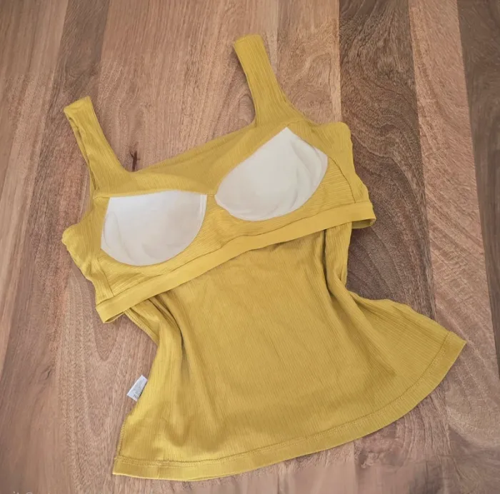 Top avec brassière rembourrée - photo numéro 7