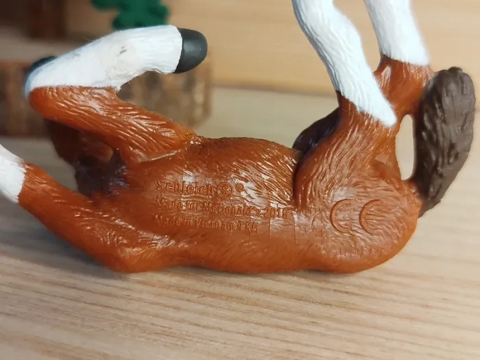 Schleich poulain couché Figurine animal équidé - photo numéro 3