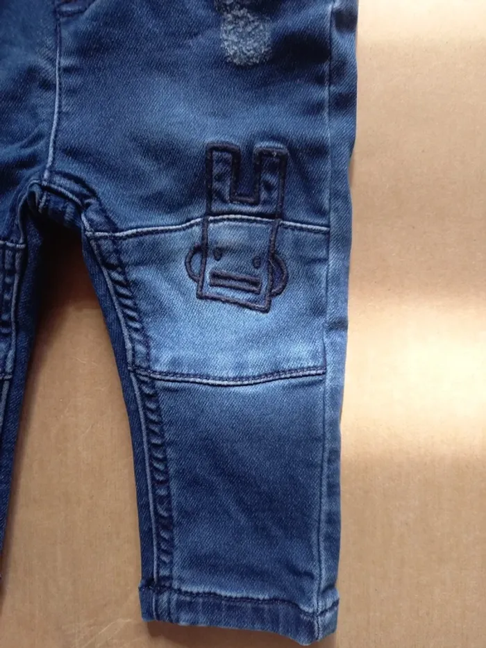 Jeans 6 mois - photo numéro 4