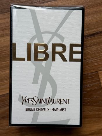 Libre Yves Saunt Laurent