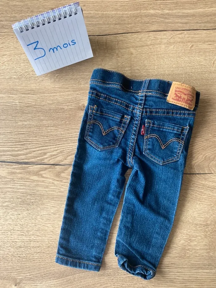 Jeans levis 3 mois - photo numéro 2
