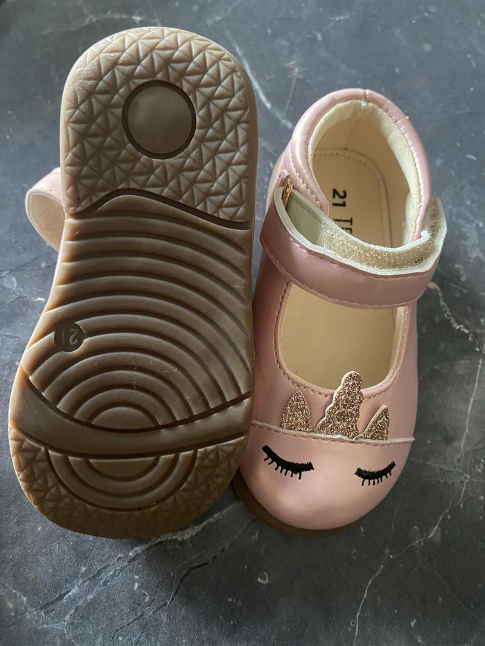 Chaussures - photo numéro 3