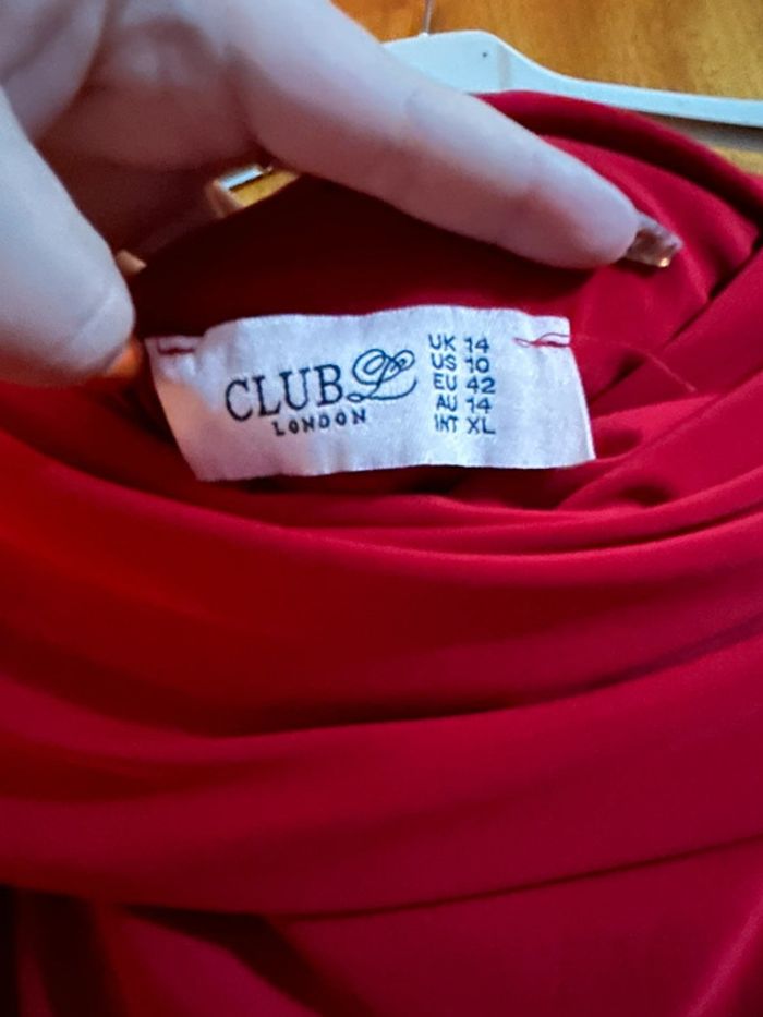 Robe rouge - photo numéro 3