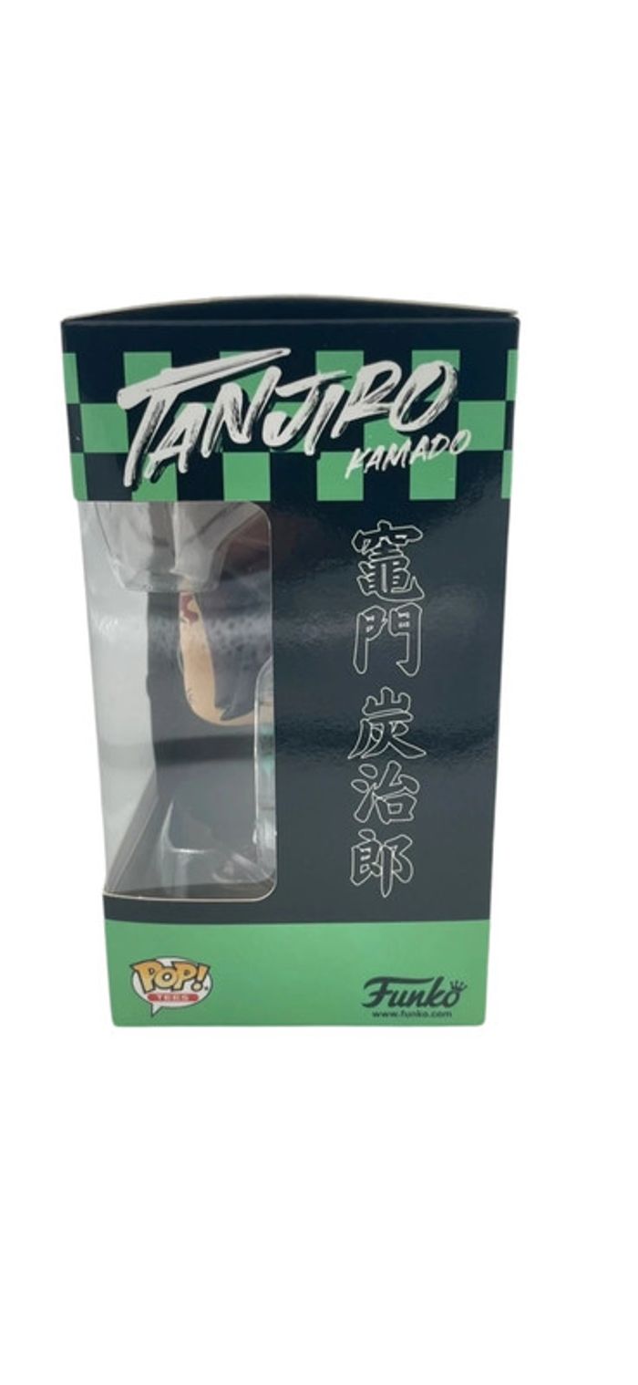 Coffret Funko Pop Demon Slayer T-Shirt taille Xl + Figurine Tanjiro Kamado neuf - photo numéro 4