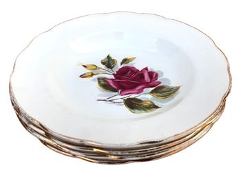 4 assiettes creuses Faïence de Gien  Modèle Chambord Décor floral