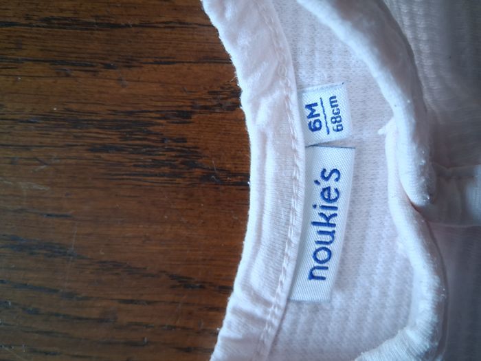 Pyjama en coton biologique rose avec ouverture par devant de marque Noukie’s - photo numéro 4