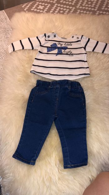 Ensemble bleuet blanc 6 mois