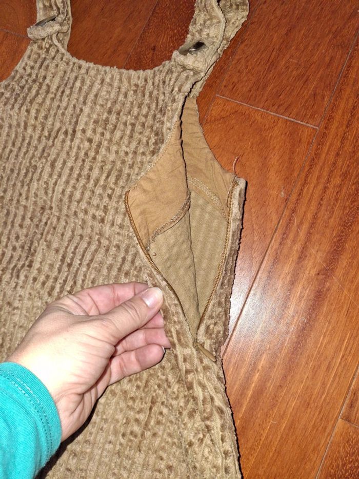 Robe velours - photo numéro 2