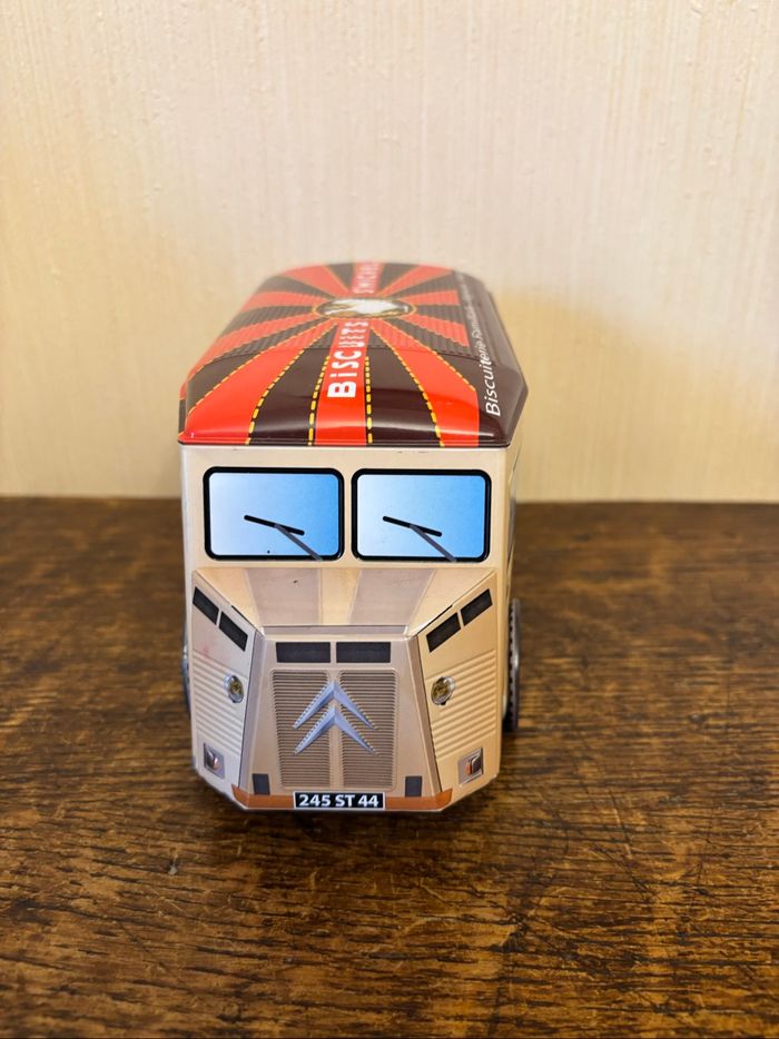 Boîte métallique  en forme de camionnette Citroën Tub HY - photo numéro 2