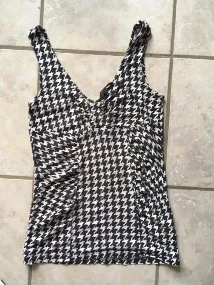 👚 Débardeur femme Kiabi – Taille 38/40 - photo numéro 2