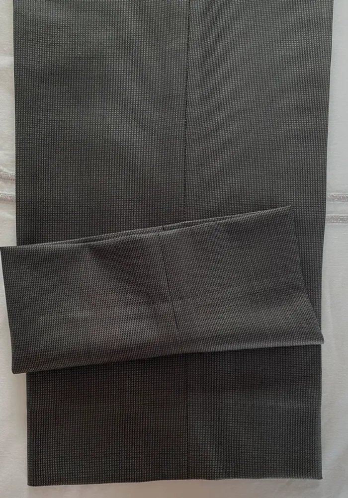 Costume Per L'Uomo d'Armand Thiery gris - photo numéro 4