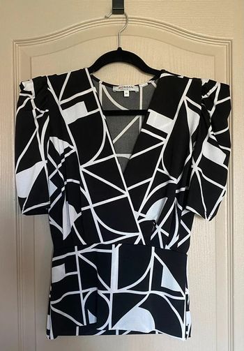 Top fluide avec épaulettes taille XS - 34