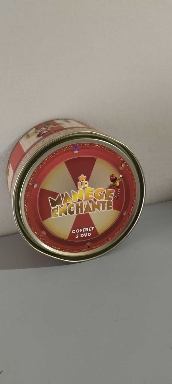 Coffret le manège enchanté.
