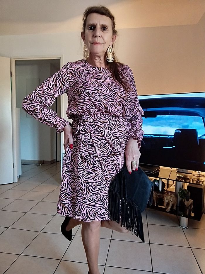 Robe 👗 chic Bleu Bonheur - photo numéro 8