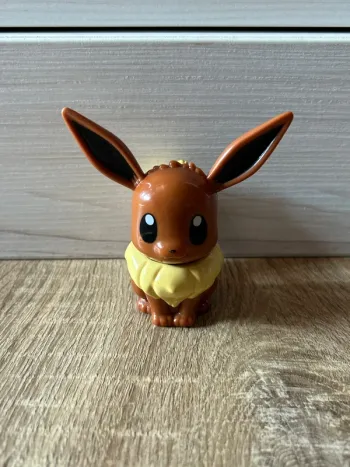 Figurine Évoli / Pokémon / McDonald’s Happy Meal 2013 / Très bon état