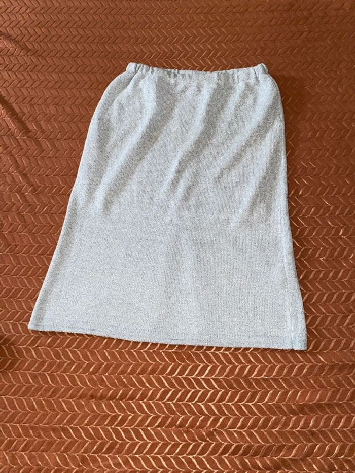 Jupe grise - photo numéro 2