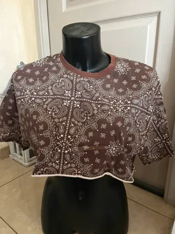 haut crop top