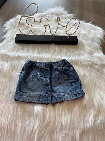 Très belle jupe en jeans tricky tracks taille 12 mois