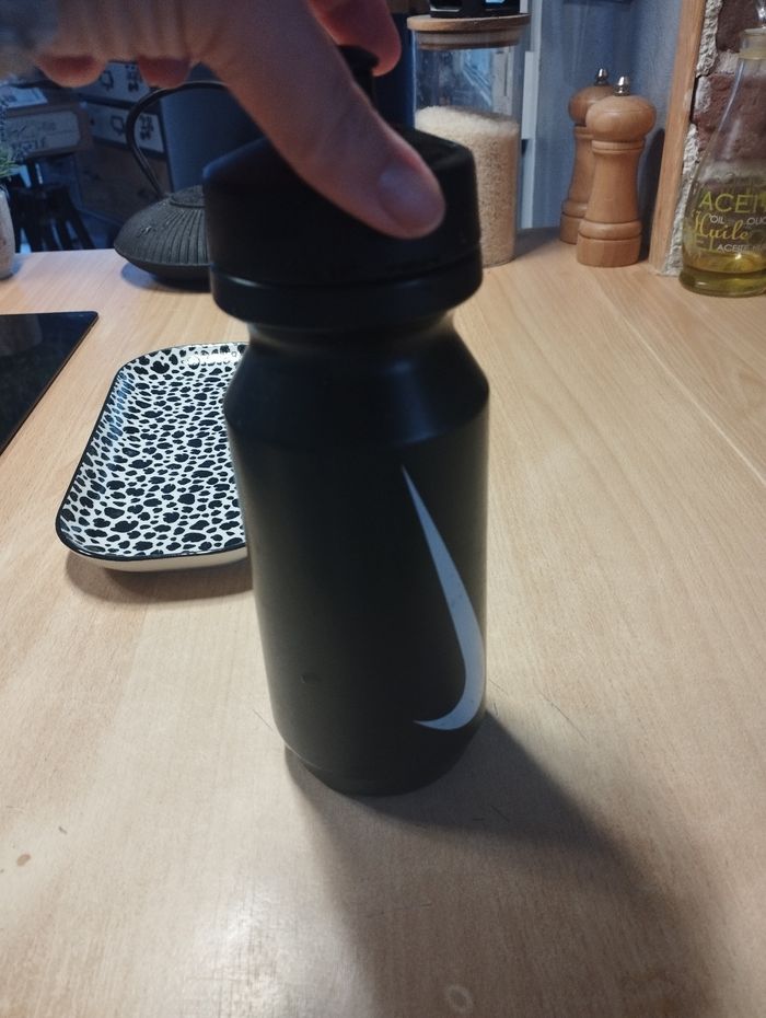 Gourde Nike noir - photo numéro 3