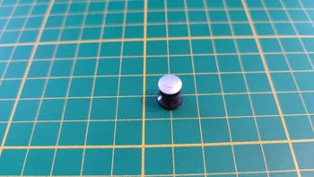 Bouchon du réservoir d'essence 67-2 numéro 67 n°67 pièce détachée Citroën 2CV 2 CV Charleston 1/8 1: